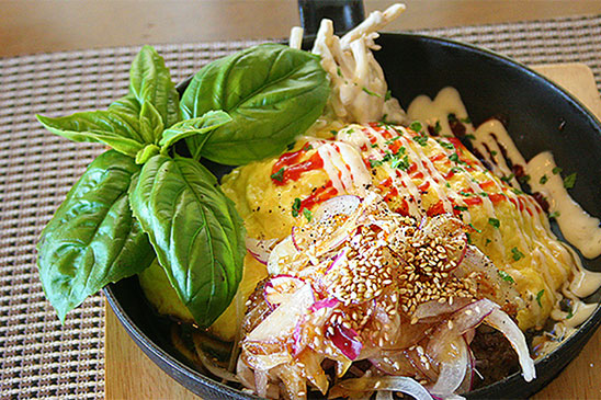 地元食材を使ったメニューがいっぱい