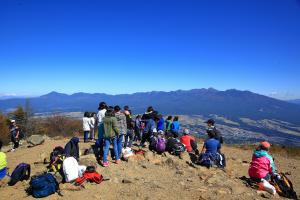 入笠山山頂から見る八ヶ岳