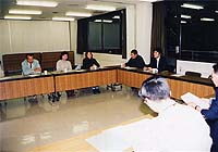 モニター会議の写真