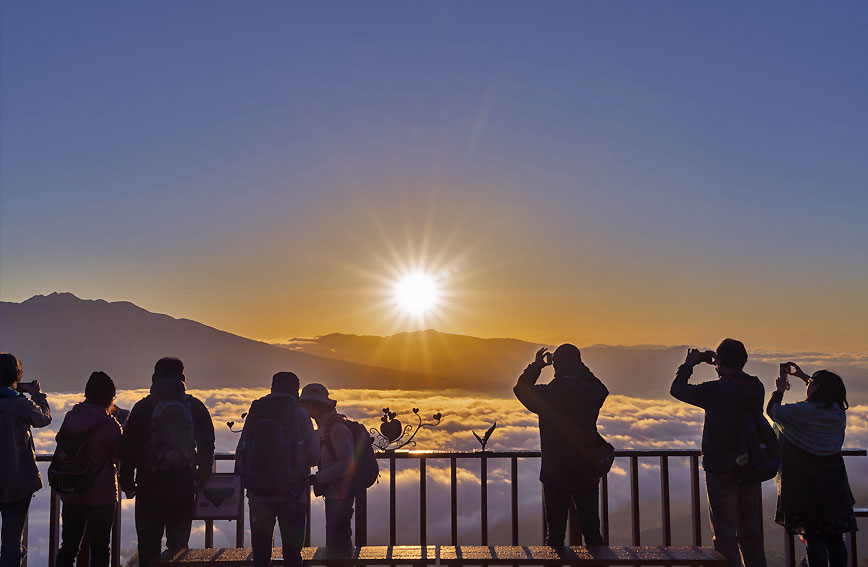 Spectacular views of night and early morning