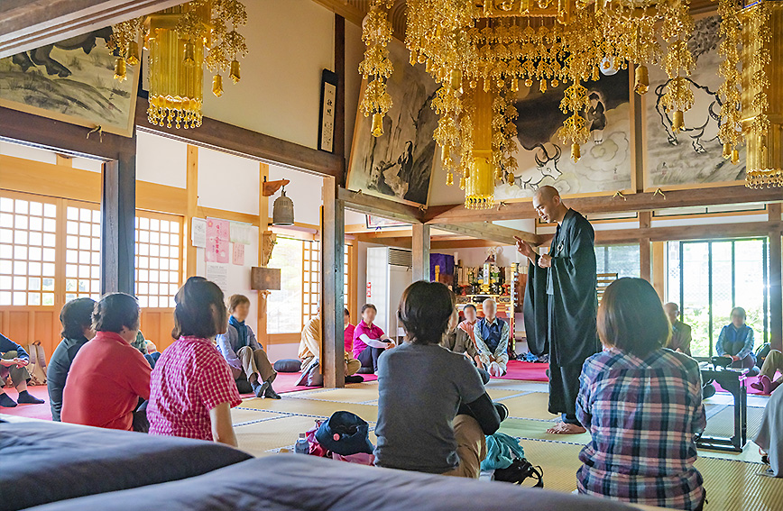 Zen meditation workshop and tour of spiritual sites