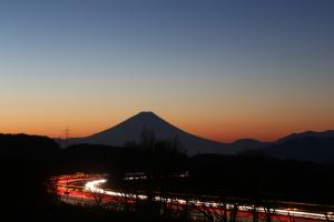夕焼けと富士山