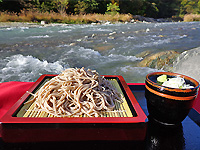 ３種類の蕎麦が味わえる