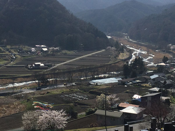 佳作「父との思いで 釜無渓谷の春」 羽山弥恵美