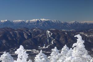 「白と青」五味常春