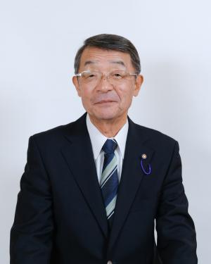 織田　昭雄