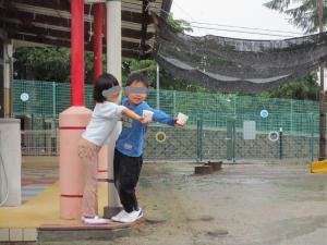 雨を集めているところ